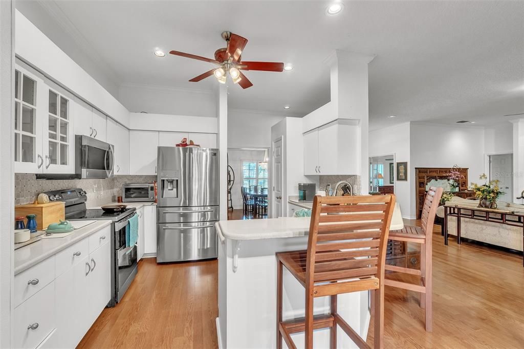 Active With Contract: $535,000 (4 beds, 2 baths, 2336 Square Feet)