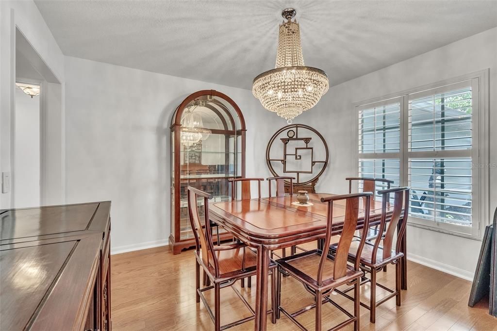 Active With Contract: $535,000 (4 beds, 2 baths, 2336 Square Feet)