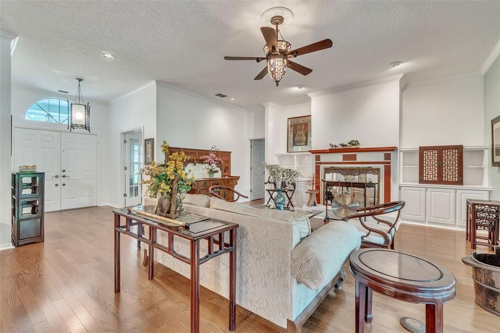 Active With Contract: $535,000 (4 beds, 2 baths, 2336 Square Feet)