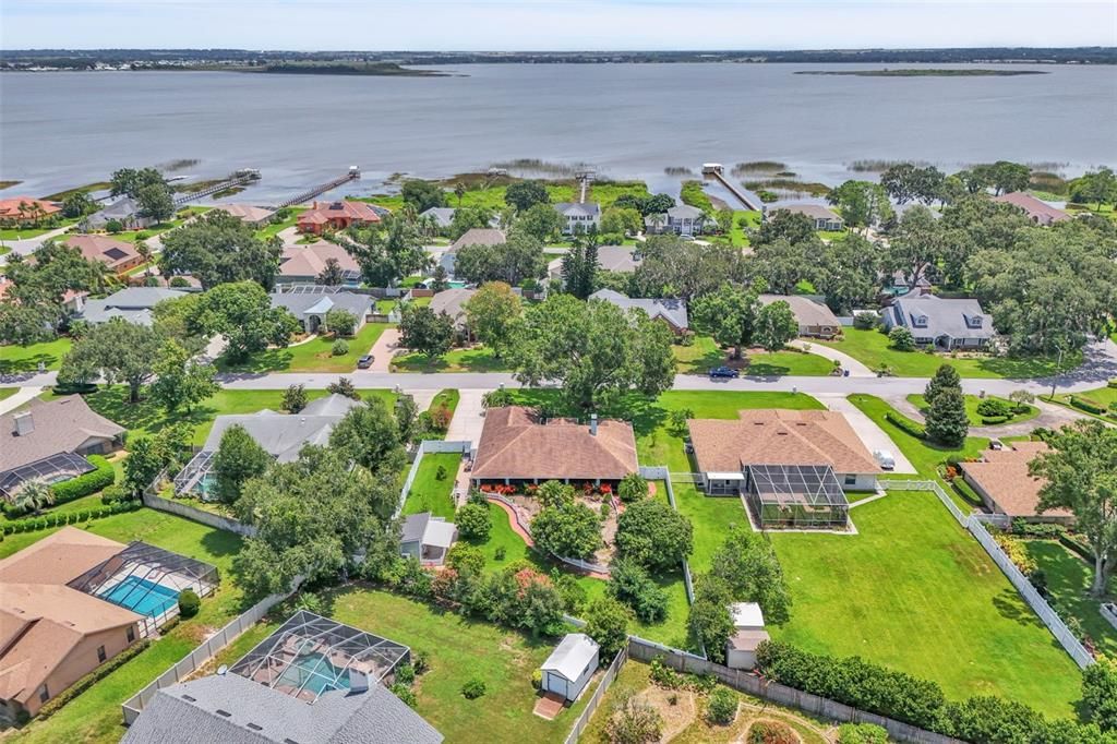 Active With Contract: $535,000 (4 beds, 2 baths, 2336 Square Feet)