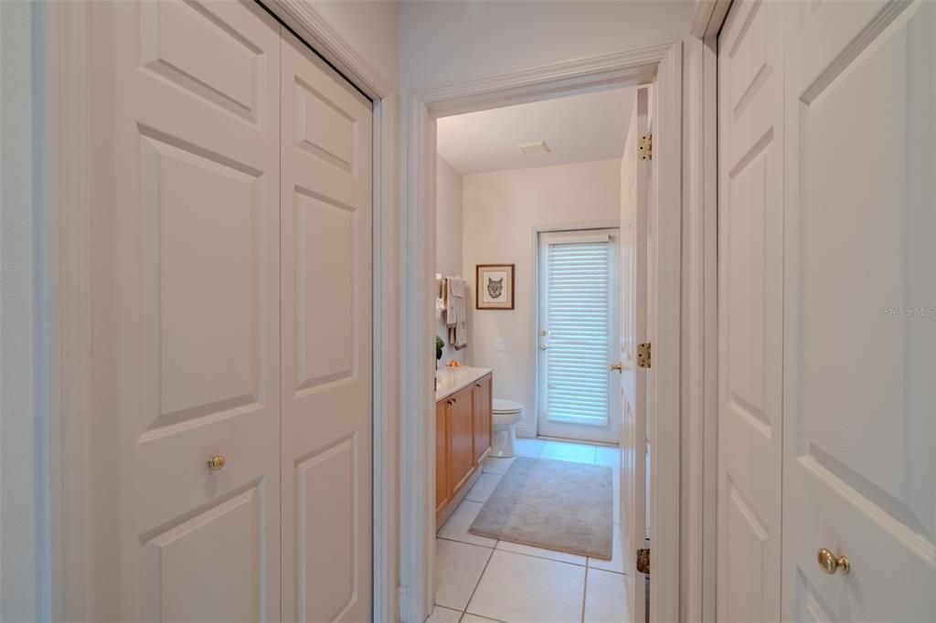 En Venta: $889,900 (4 camas, 3 baños, 3274 Pies cuadrados)