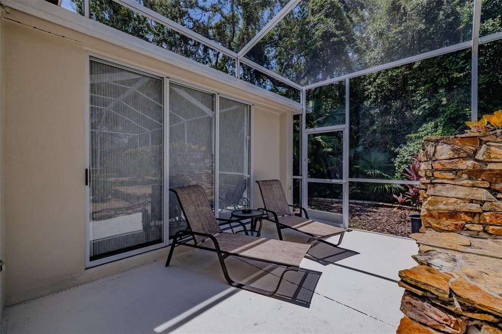 En Venta: $889,900 (4 camas, 3 baños, 3274 Pies cuadrados)