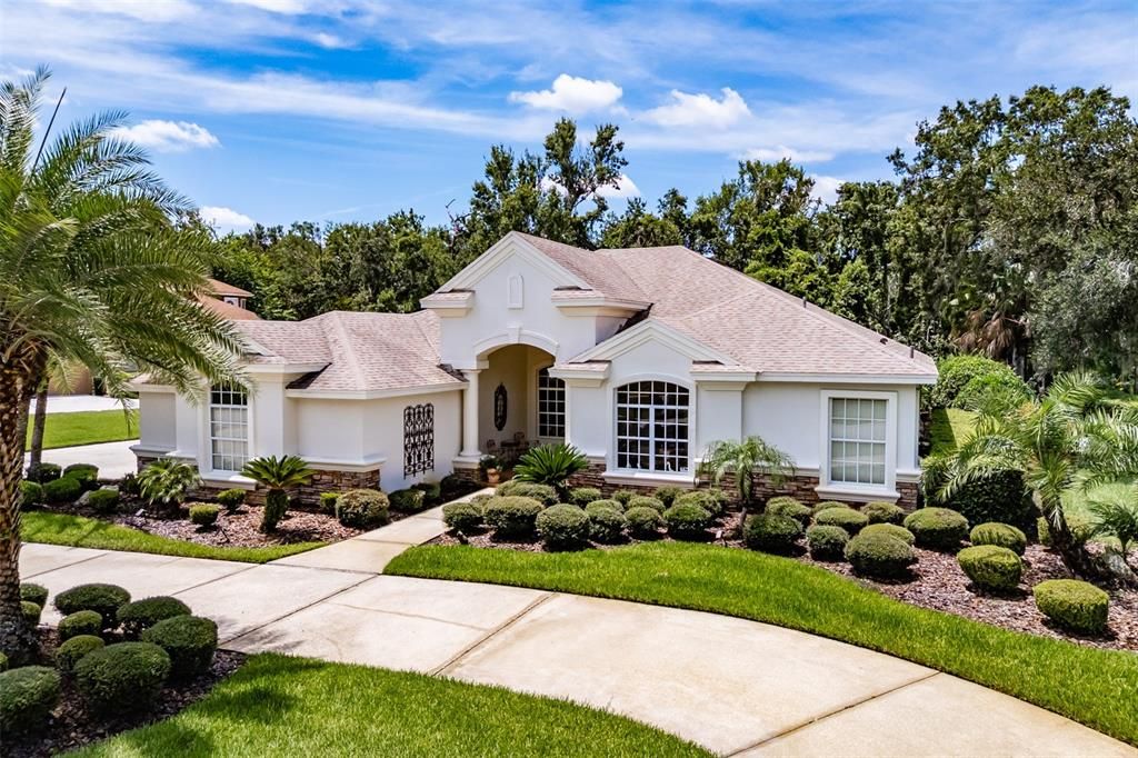 En Venta: $889,900 (4 camas, 3 baños, 3274 Pies cuadrados)