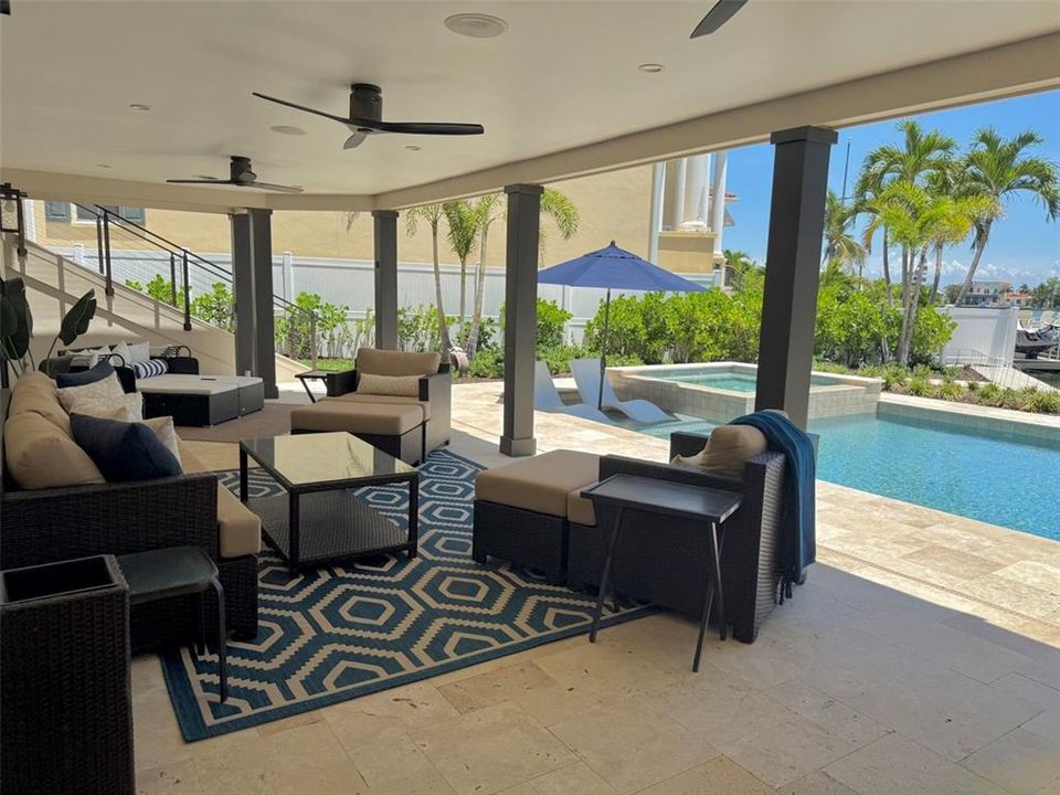 Active With Contract: $2,490,000 (4 beds, 3 baths, 2900 Square Feet)