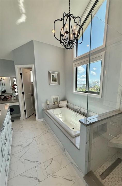 Active With Contract: $2,490,000 (4 beds, 3 baths, 2900 Square Feet)