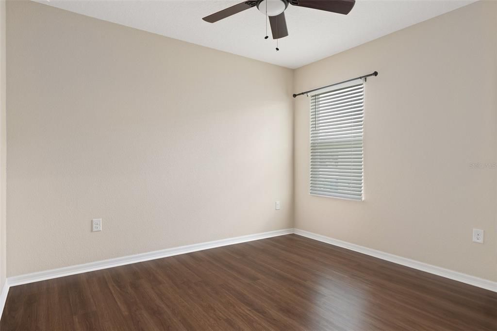 待售: $259,000 (3 贝兹, 2 浴室, 1698 平方英尺)