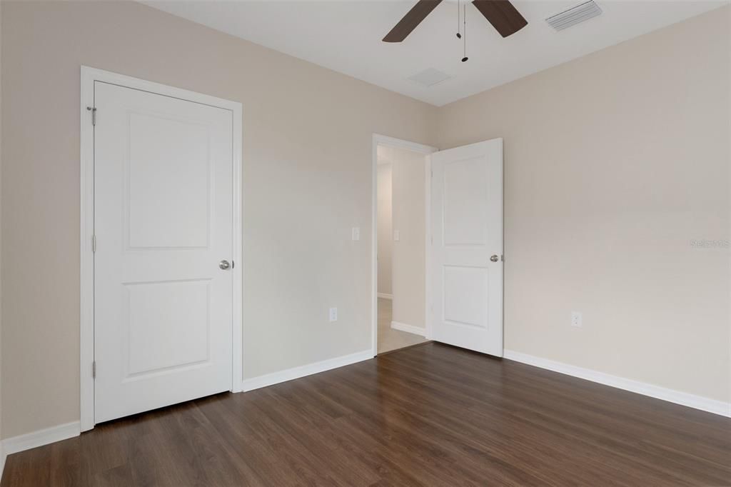 待售: $259,000 (3 贝兹, 2 浴室, 1698 平方英尺)