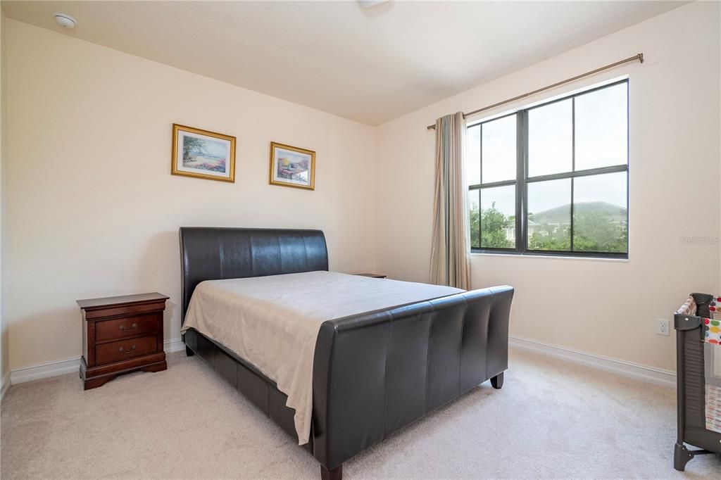 For Sale: $1,599,000 (4 beds, 3 baths, 4460 Square Feet)