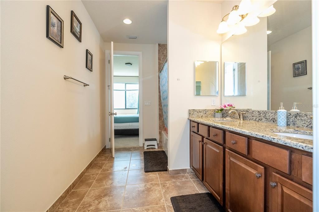 For Sale: $1,599,000 (4 beds, 3 baths, 4460 Square Feet)