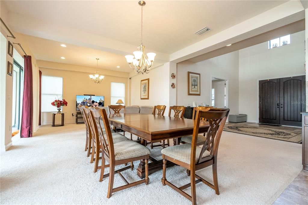 For Sale: $1,599,000 (4 beds, 3 baths, 4460 Square Feet)