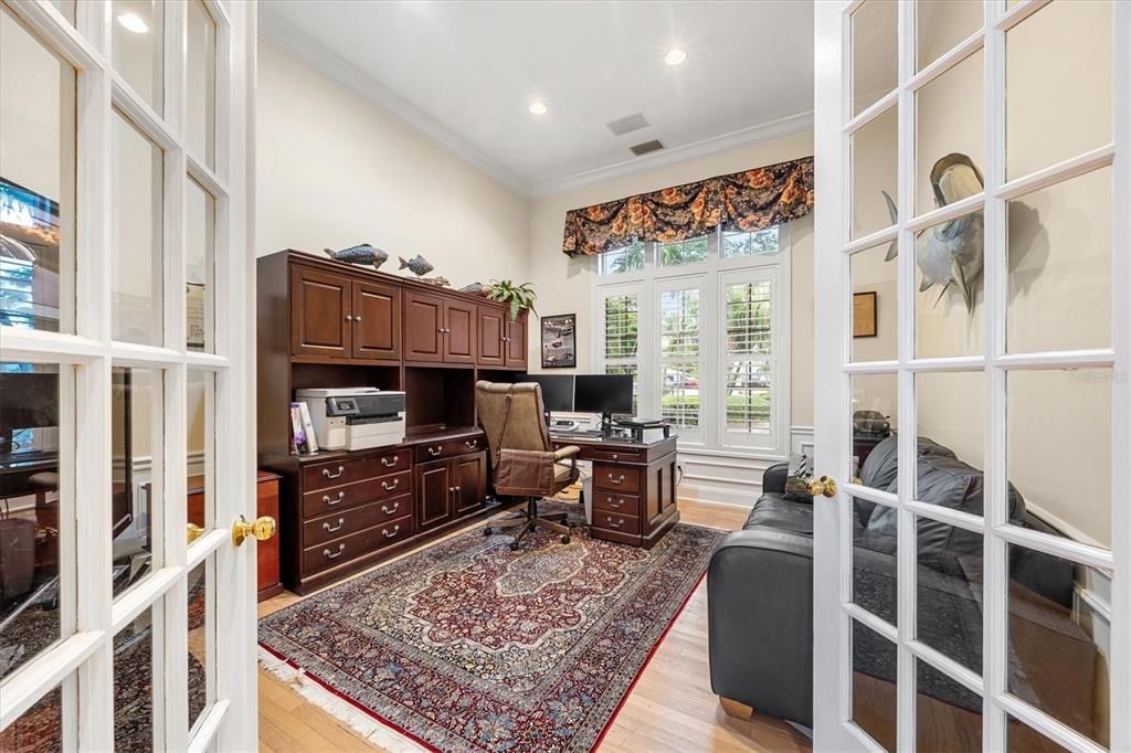 For Sale: $2,850,000 (3 beds, 2 baths, 4025 Square Feet)