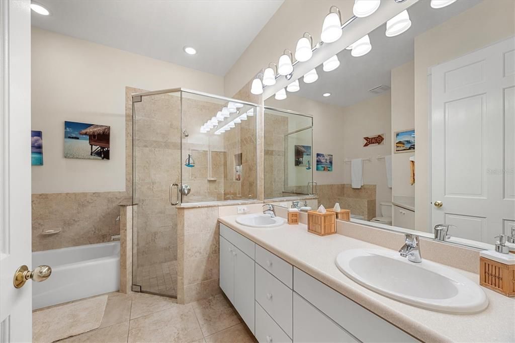 For Sale: $2,850,000 (3 beds, 2 baths, 4025 Square Feet)