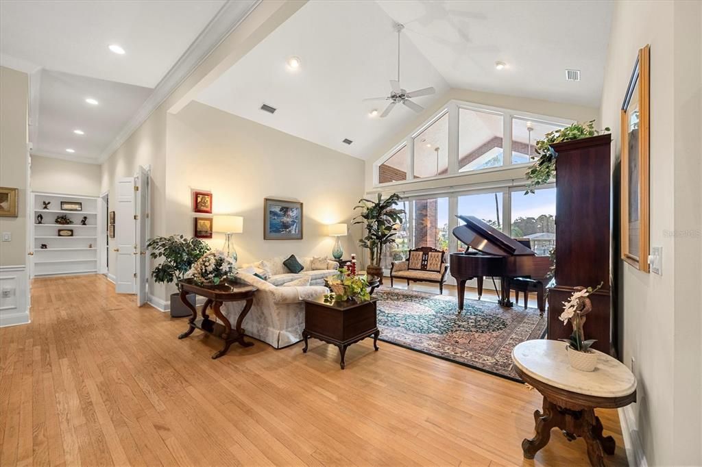 For Sale: $2,850,000 (3 beds, 2 baths, 4025 Square Feet)