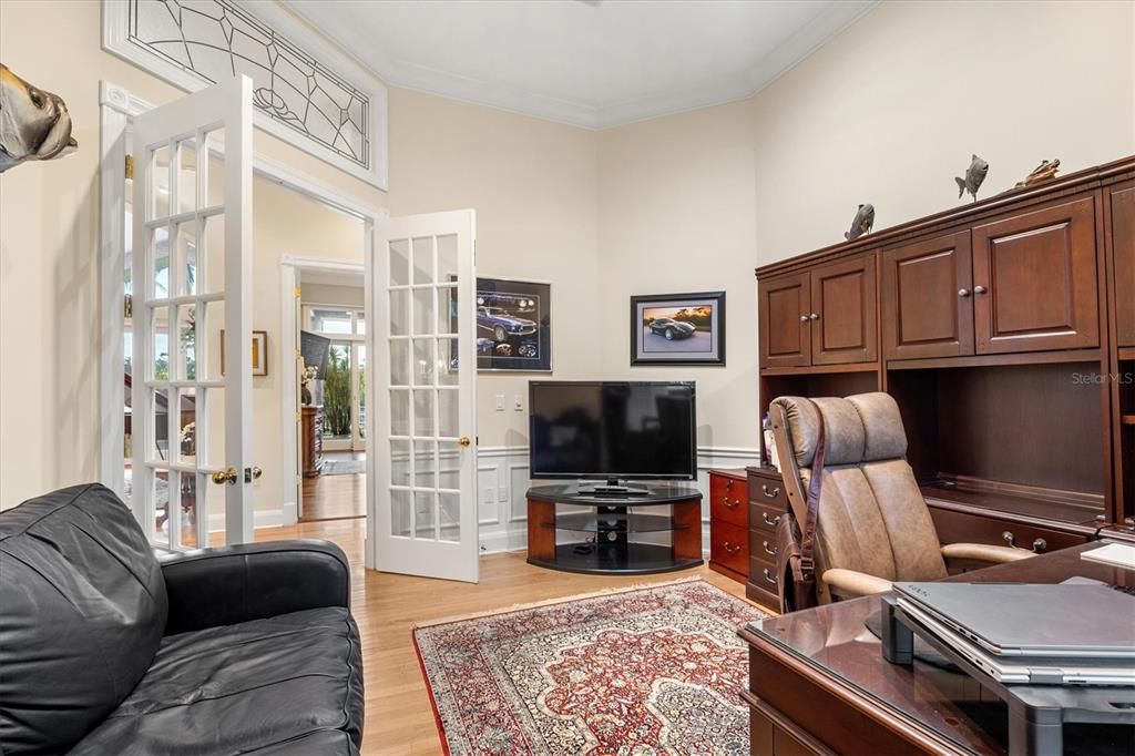 For Sale: $2,850,000 (3 beds, 2 baths, 4025 Square Feet)