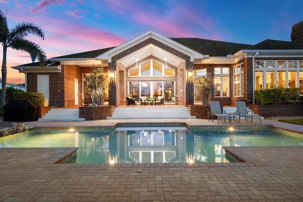 For Sale: $2,850,000 (3 beds, 2 baths, 4025 Square Feet)