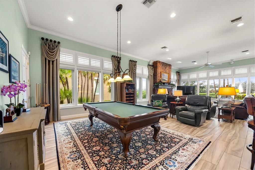 For Sale: $2,850,000 (3 beds, 2 baths, 4025 Square Feet)