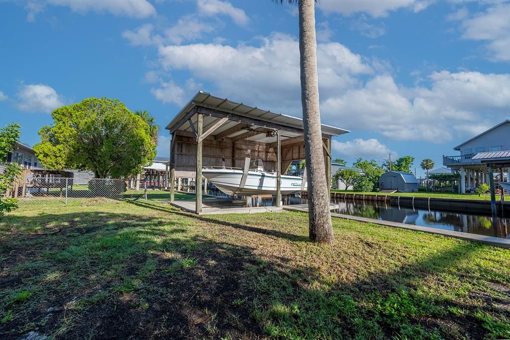 For Sale: $175,000 (1 beds, 1 baths, 360 Square Feet)