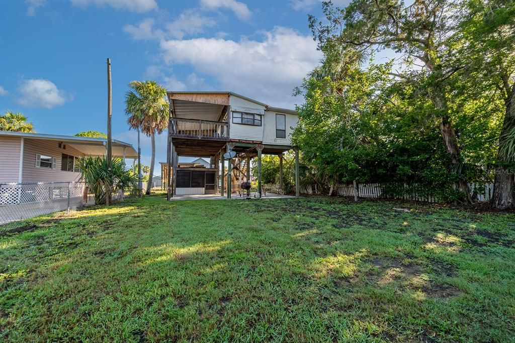 For Sale: $175,000 (1 beds, 1 baths, 360 Square Feet)