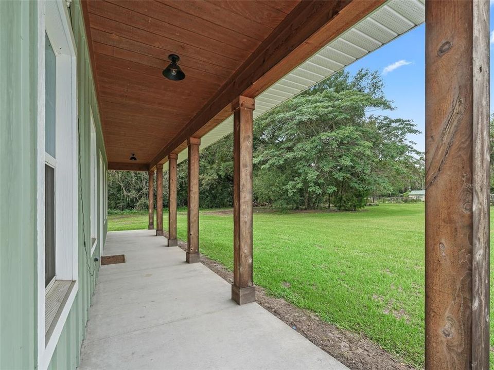 For Sale: $1,290,000 (2 beds, 2 baths, 1440 Square Feet)