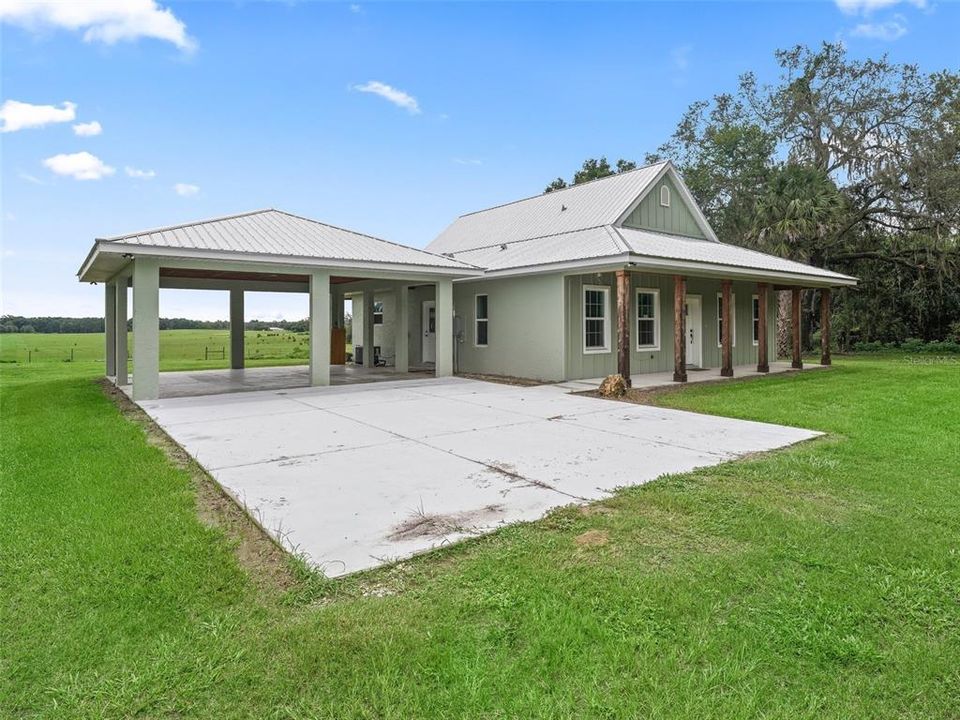 For Sale: $1,290,000 (2 beds, 2 baths, 1440 Square Feet)