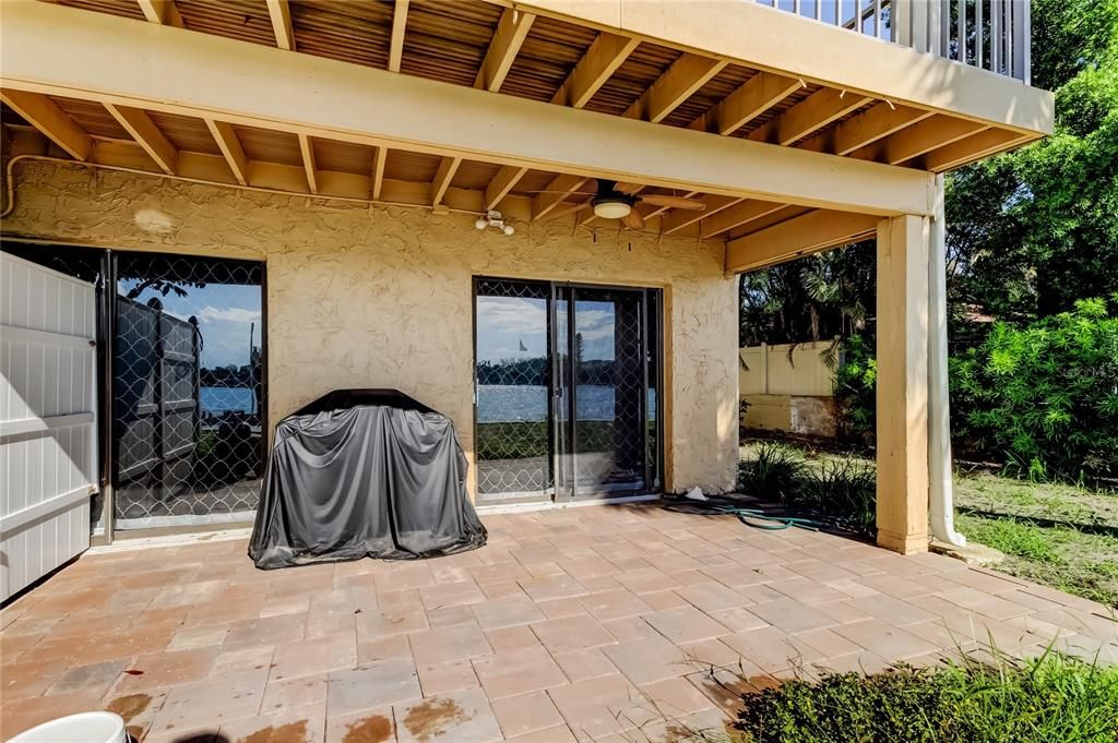 На продажу: $800,000 (2 спален, 3 ванн, 1520 Квадратных фут)