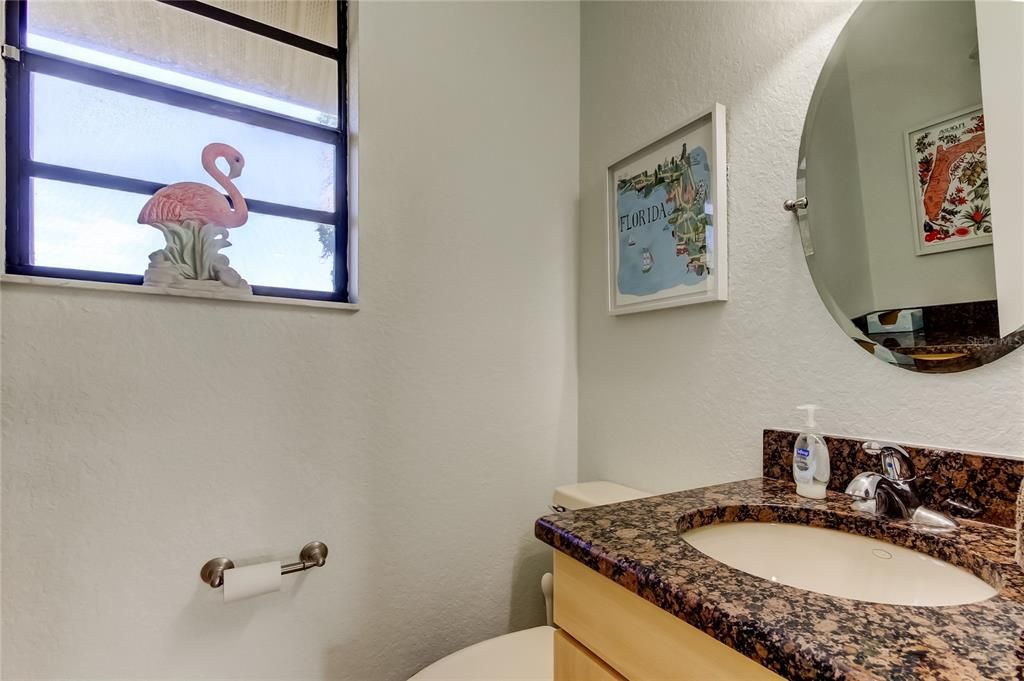 На продажу: $800,000 (2 спален, 3 ванн, 1520 Квадратных фут)