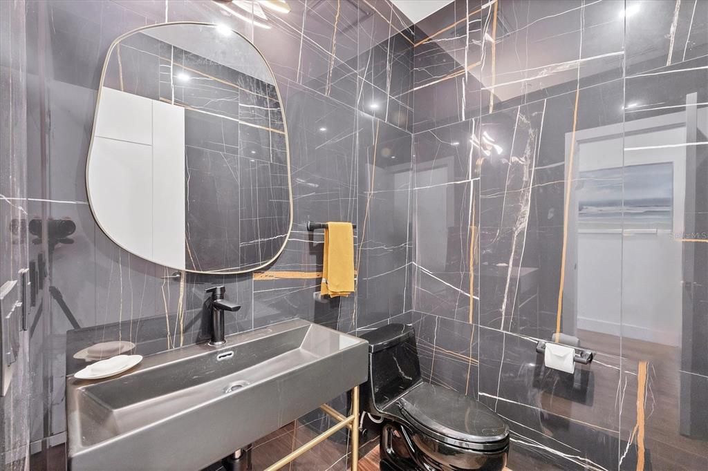 En Renta: $15,000 (2 camas, 2 baños, 2135 Pies cuadrados)