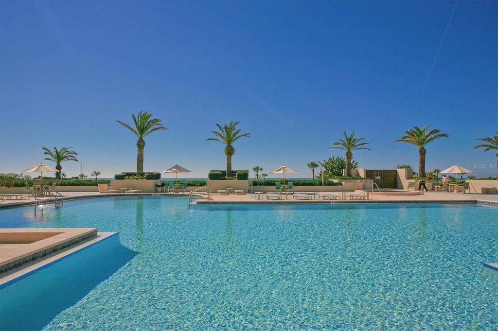 En Renta: $15,000 (2 camas, 2 baños, 2135 Pies cuadrados)