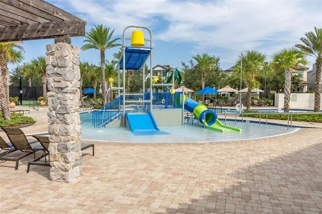 На продажу: $525,000 (4 спален, 2 ванн, 2204 Квадратных фут)