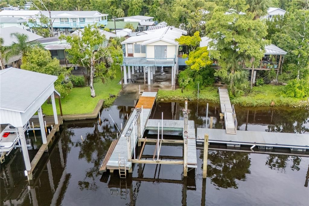 Recently Sold: $289,000 (3 beds, 2 baths, 1212 Square Feet)