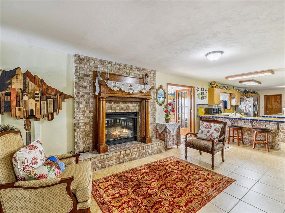 For Sale: $849,000 (3 beds, 2 baths, 3482 Square Feet)