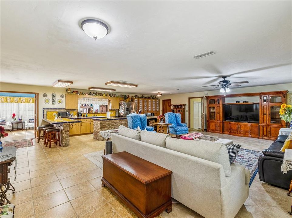 For Sale: $849,000 (3 beds, 2 baths, 3482 Square Feet)