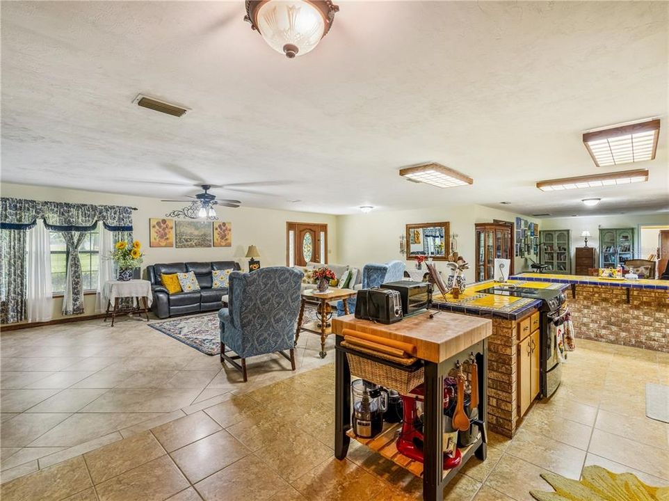 For Sale: $849,000 (3 beds, 2 baths, 3482 Square Feet)