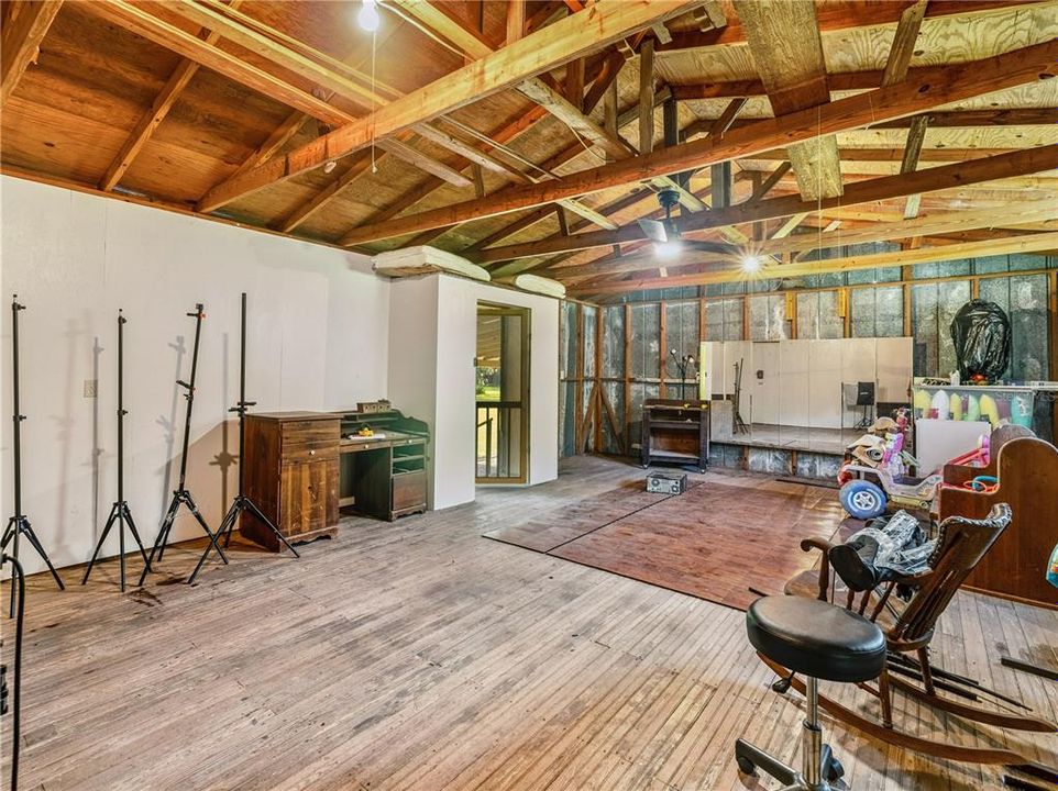 For Sale: $849,000 (3 beds, 2 baths, 3482 Square Feet)