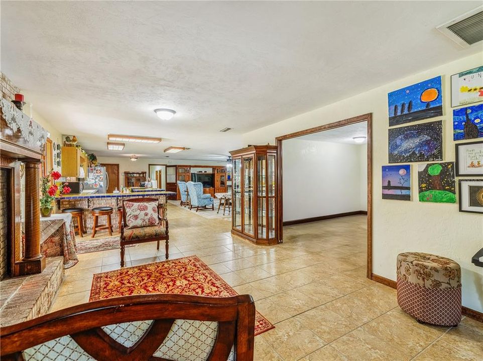 For Sale: $849,000 (3 beds, 2 baths, 3482 Square Feet)