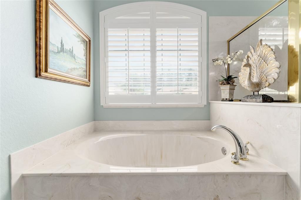 На продажу: $459,000 (2 спален, 2 ванн, 2346 Квадратных фут)