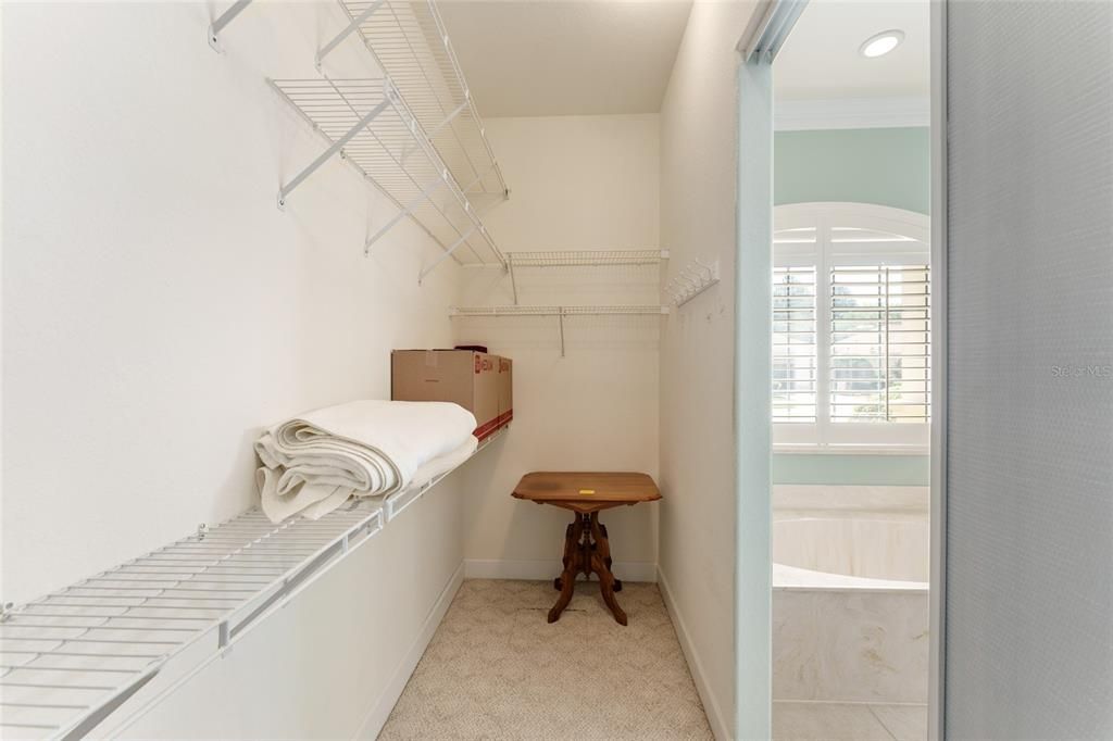 На продажу: $459,000 (2 спален, 2 ванн, 2346 Квадратных фут)