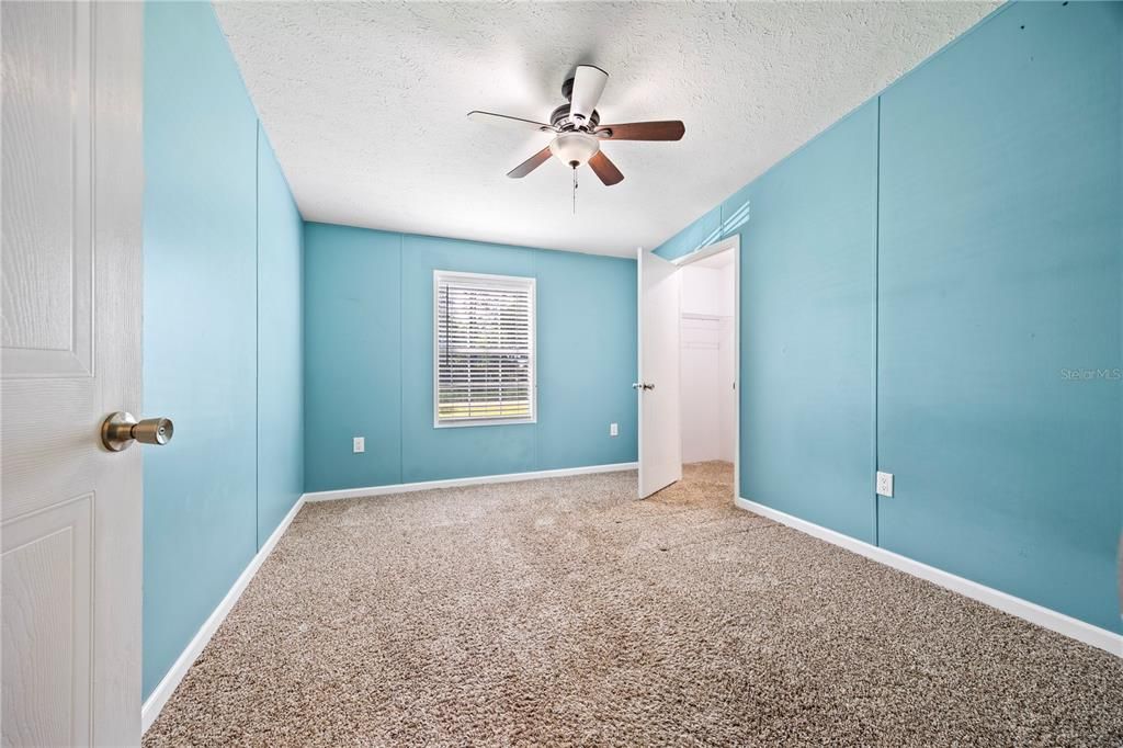 待售: $190,000 (3 贝兹, 2 浴室, 1352 平方英尺)