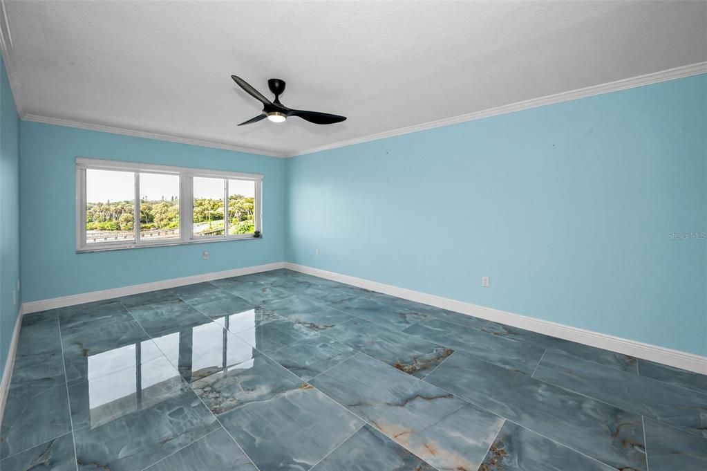 На продажу: $549,900 (2 спален, 2 ванн, 1440 Квадратных фут)