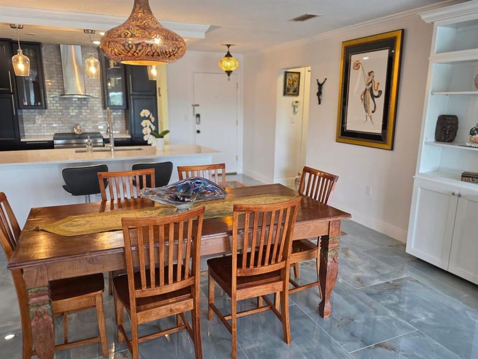 На продажу: $549,900 (2 спален, 2 ванн, 1440 Квадратных фут)