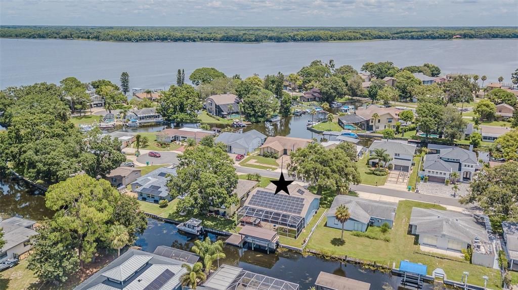 En Venta: $550,000 (3 camas, 2 baños, 1547 Pies cuadrados)