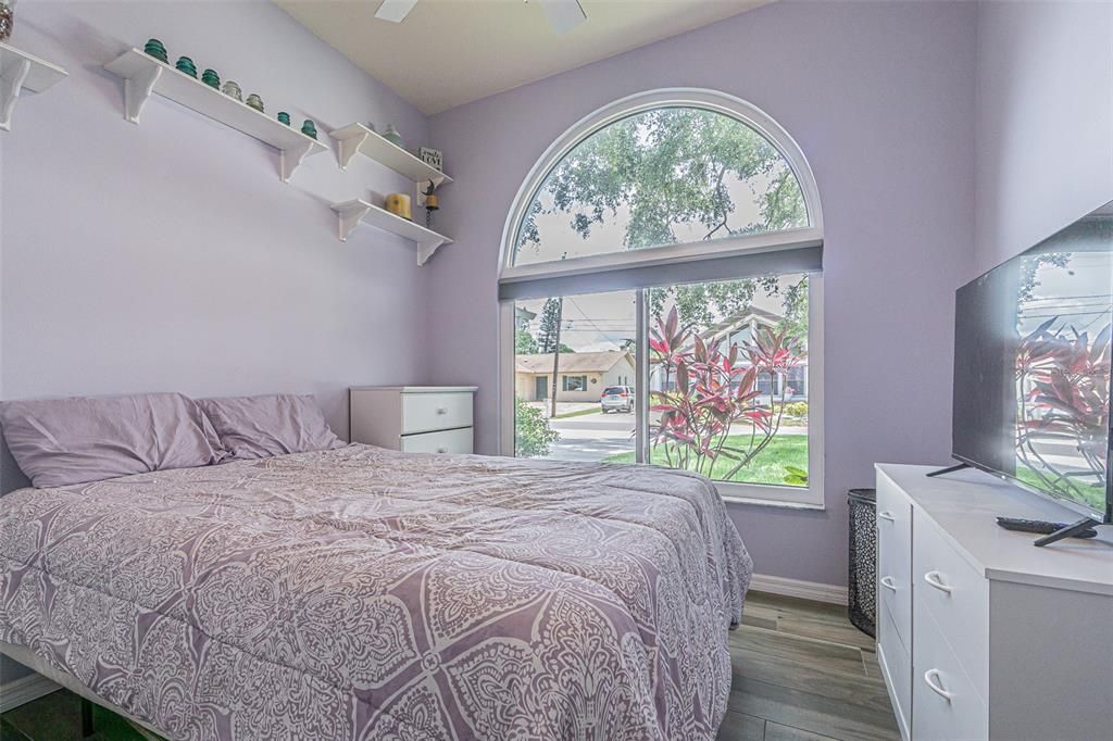 En Venta: $550,000 (3 camas, 2 baños, 1547 Pies cuadrados)