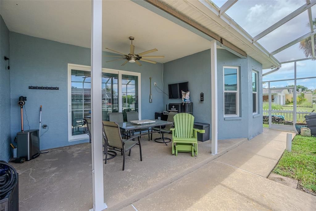 En Venta: $550,000 (3 camas, 2 baños, 1547 Pies cuadrados)