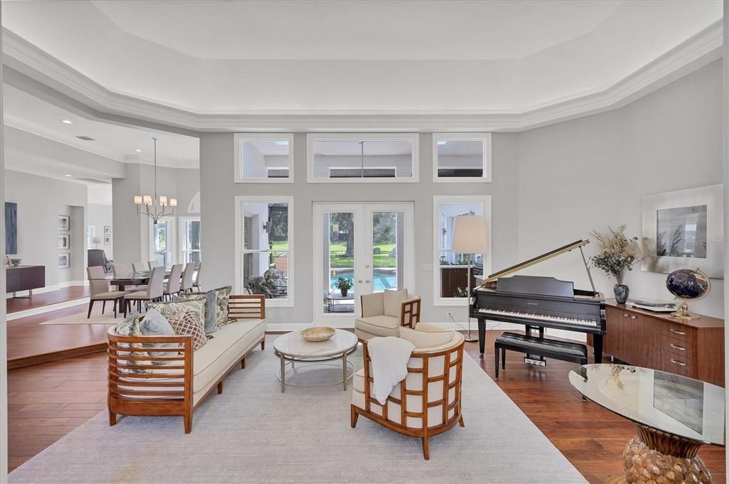 En Venta: $1,690,000 (4 camas, 2 baños, 4125 Pies cuadrados)