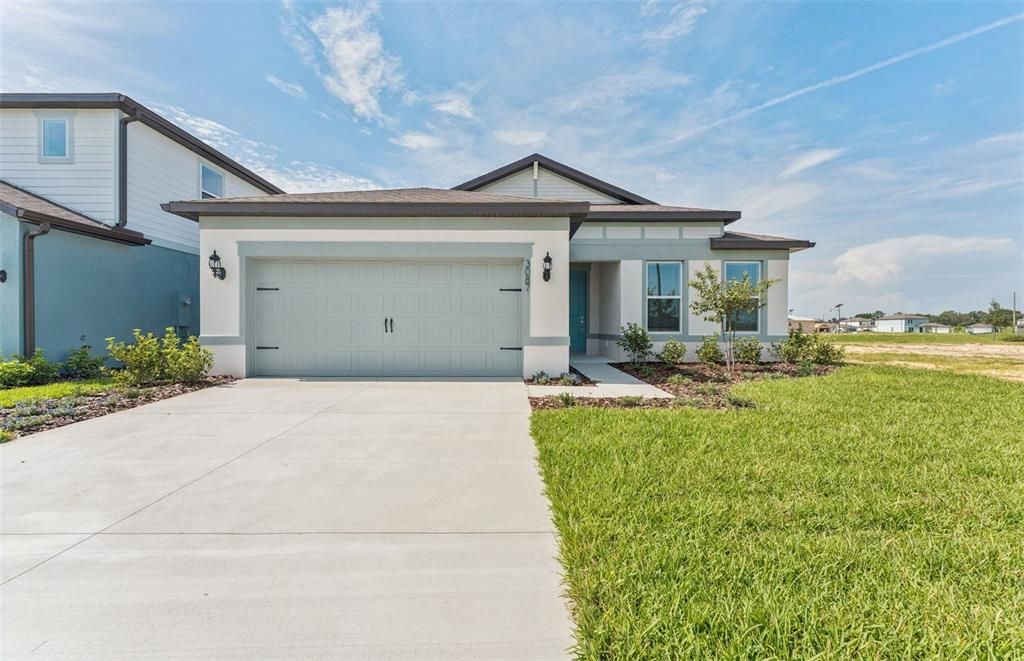 Recently Sold: $395,810 (3 beds, 3 baths, 2262 Square Feet)