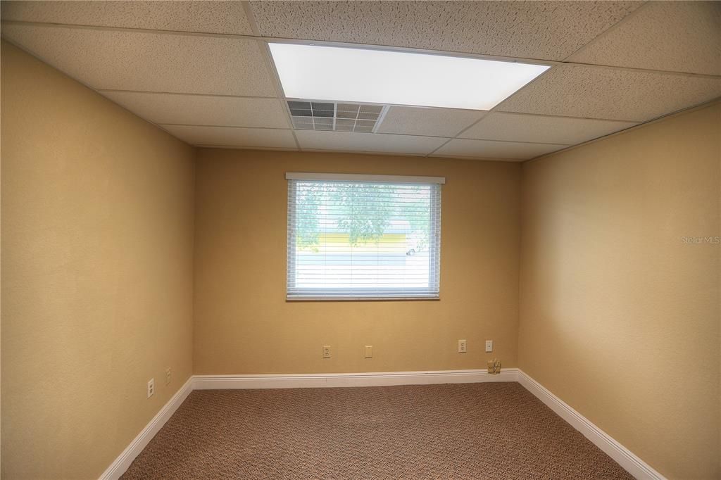 На продажу: $29,400 (0 спален, 0 ванн, 3410 Квадратных фут)