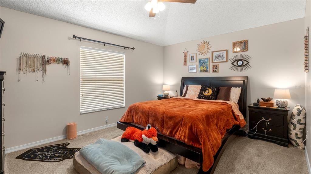 待售: $335,000 (3 贝兹, 2 浴室, 1367 平方英尺)