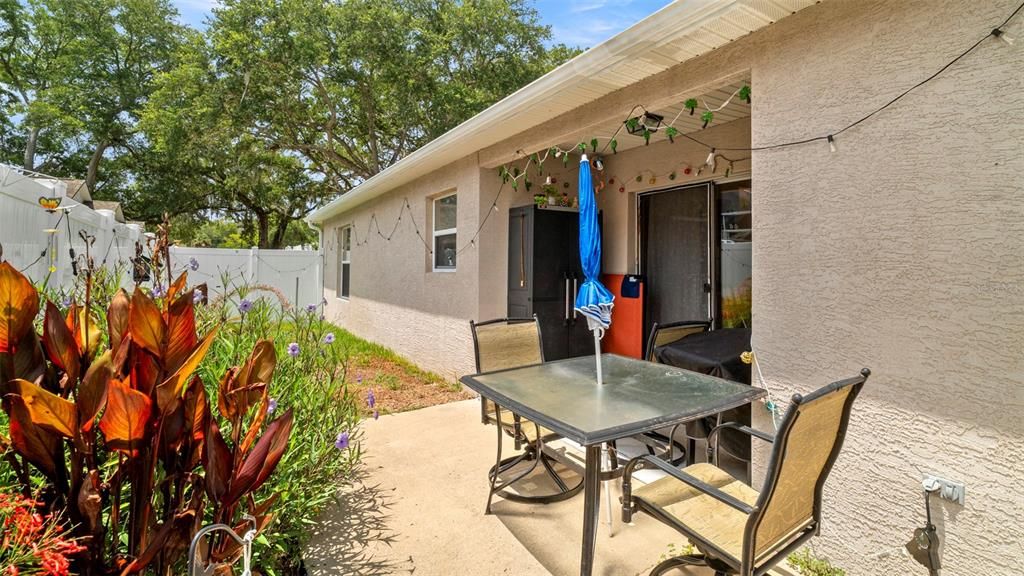 待售: $335,000 (3 贝兹, 2 浴室, 1367 平方英尺)