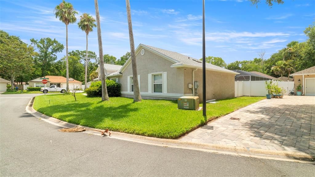 待售: $335,000 (3 贝兹, 2 浴室, 1367 平方英尺)