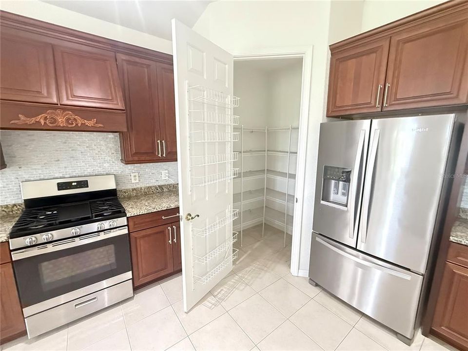 Active With Contract: $2,500 (3 beds, 2 baths, 2482 Square Feet)
